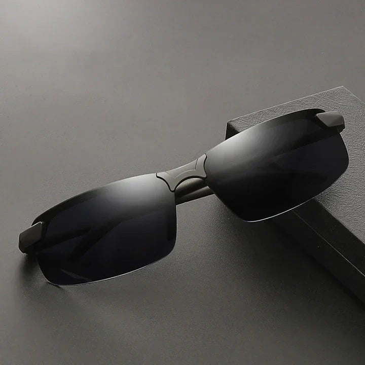 IntelliShade – Smart Polarized Sunglasses Featuring Zoom