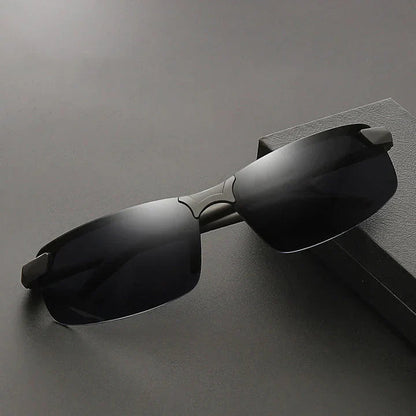 IntelliShade – Smart Polarized Sunglasses Featuring Zoom