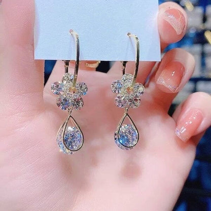 LumiFleur™ Crystal Earrings — Sparkle with Effortless Glamour That Turns Heads Everywhere