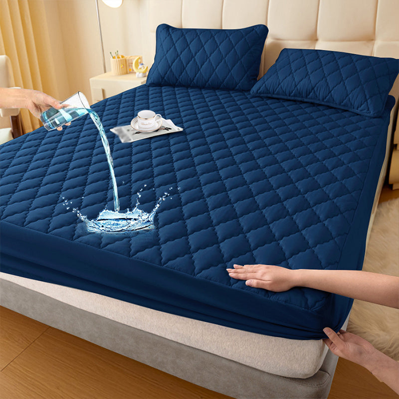 SnoozeShield™ — Wrap Your Bed in Heavenly Softness and Total Stain Defense