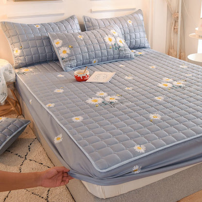 Silky Breathable Mattress Cover