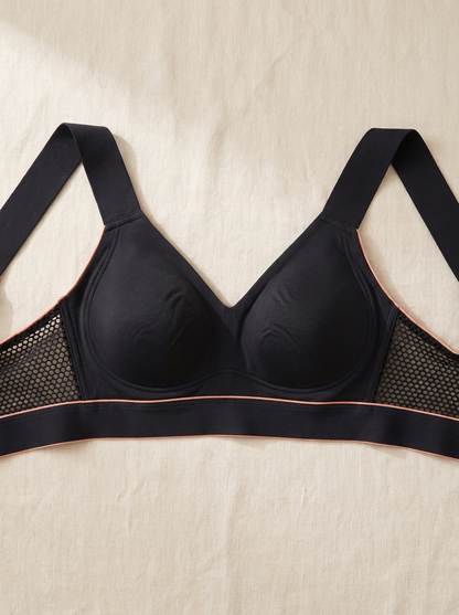 EmbraLuxe™ – Wireless Plus-Size Lift Bra with Breathable Mesh Side Panels