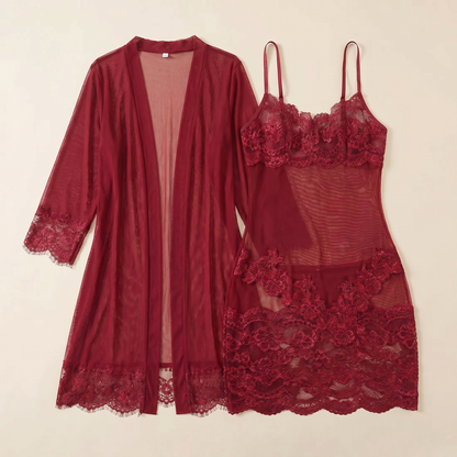 Enchantress™ – Delicate Floral Lace 3-Piece Lingerie Set with Sheer Mesh Robe