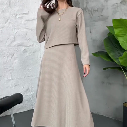 SereniChic™ — Transform Your Look with All-Day Comfort and Effortless Elegance