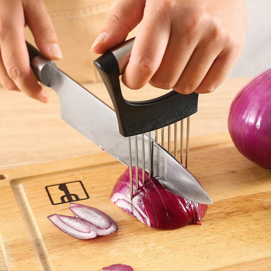 Cutting Assistant for Food Preparation