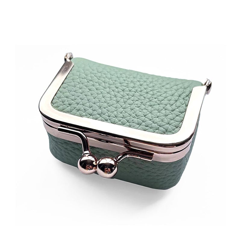 LuxeNest™ Mini Jewelry Vault — Keep Your Sparkle Perfectly Organized and Ready to Shine