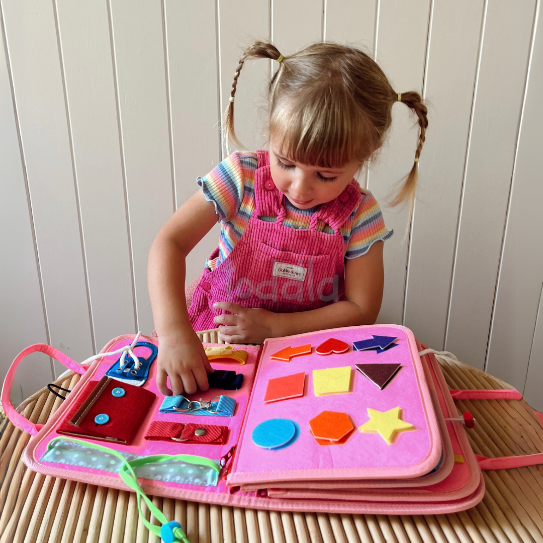 Arvilaro Montessori Busy Board