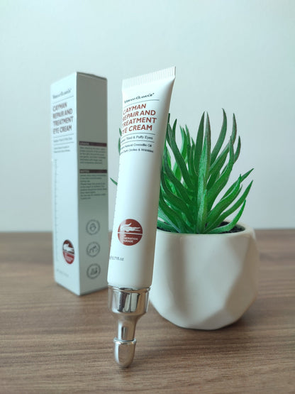 SilkEyes | Nourishes and rehydrates the skin around the eyes.